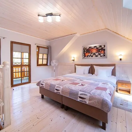 Domki Wiking Holiday home *