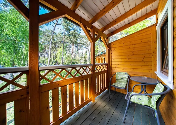 Domki Wiking * Dziwnowek